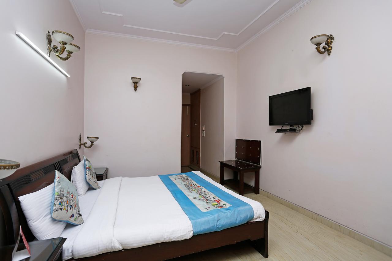 Oyo 5401 Hotel Mid Town Yeni Delhi Dış mekan fotoğraf