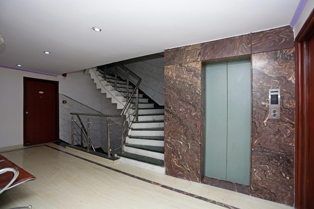 Oyo 5401 Hotel Mid Town Yeni Delhi Dış mekan fotoğraf