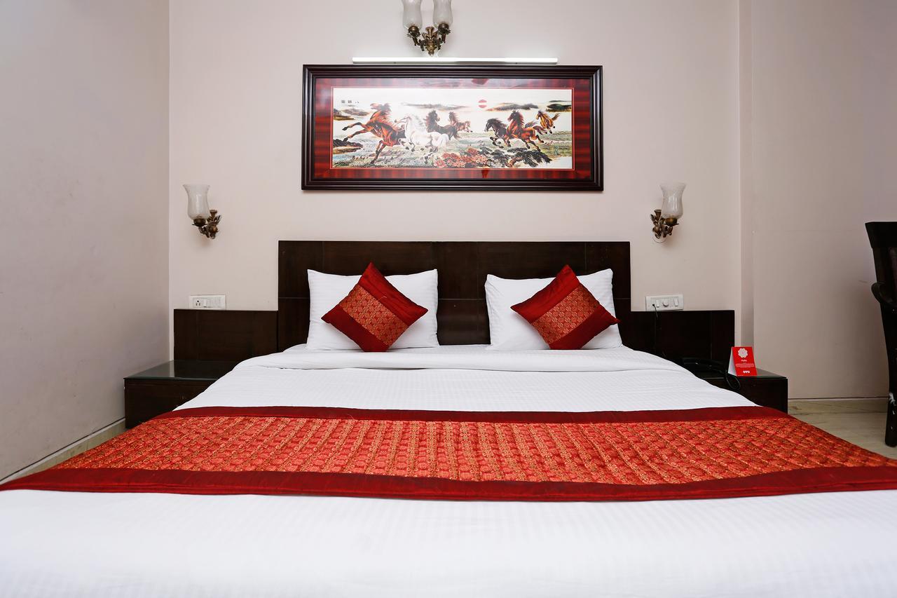 Oyo 5401 Hotel Mid Town Yeni Delhi Dış mekan fotoğraf